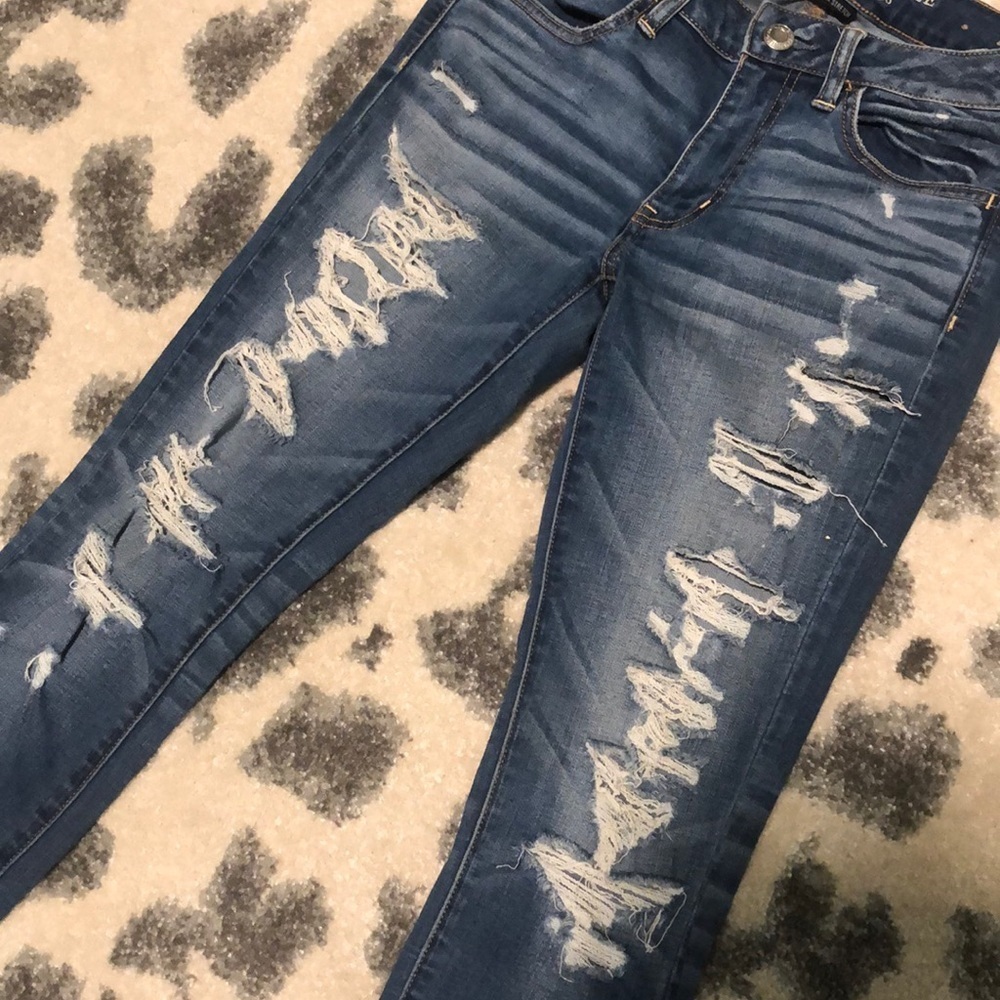 American Eagle Distressed Jegging - Picture 4 of 7